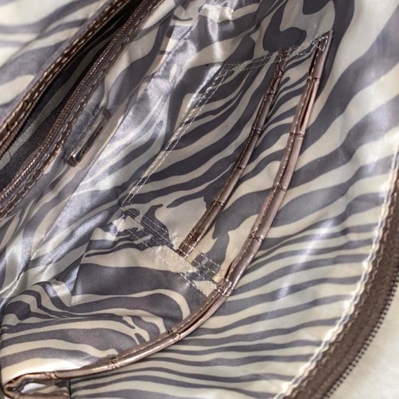 Guess bag - Picture 3 of 4